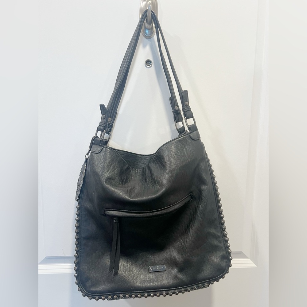 Jessica Simpson Elegant Black Leather Shoulder Bag